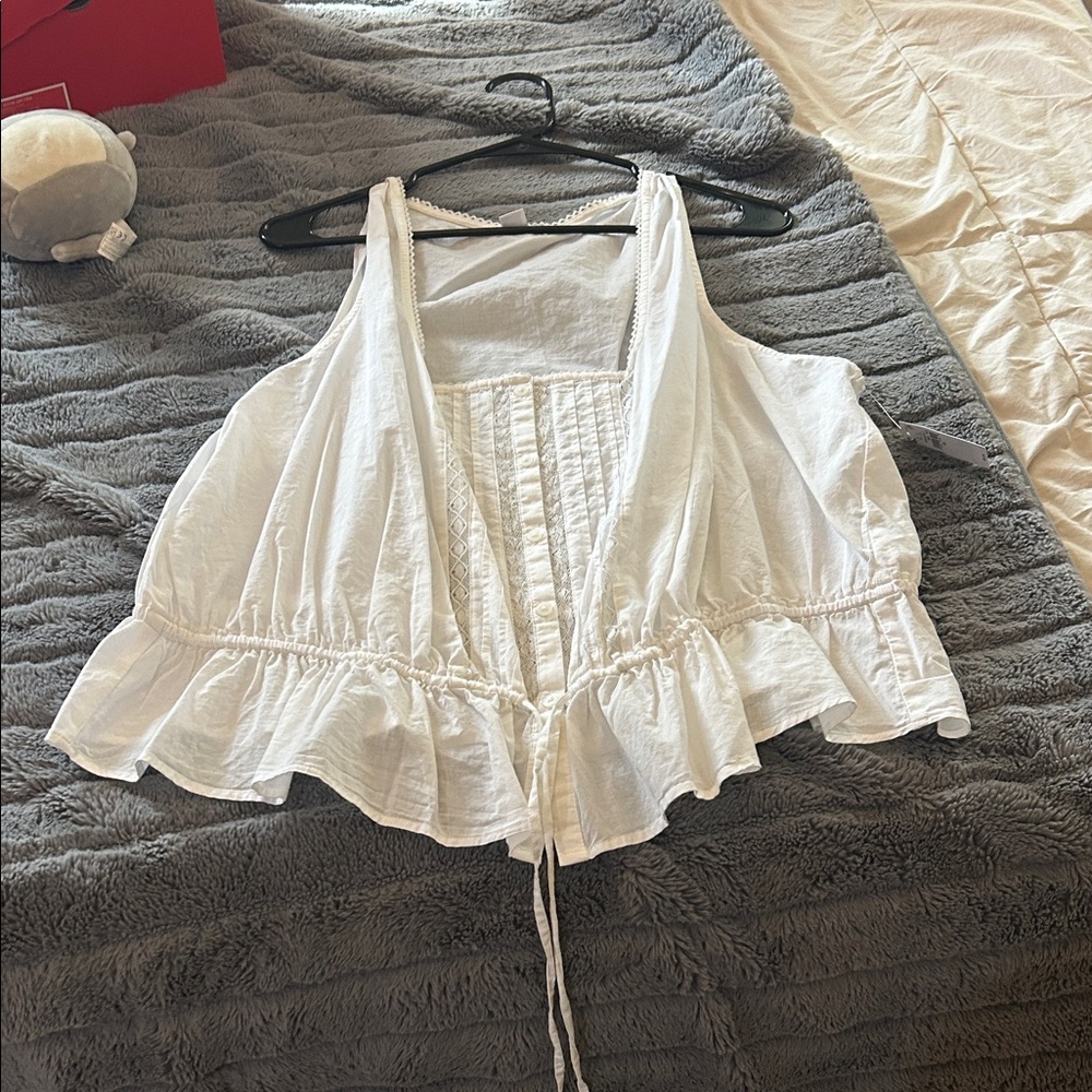 Old Navy White Ruffle Hem Blouse with tie to cinch waist